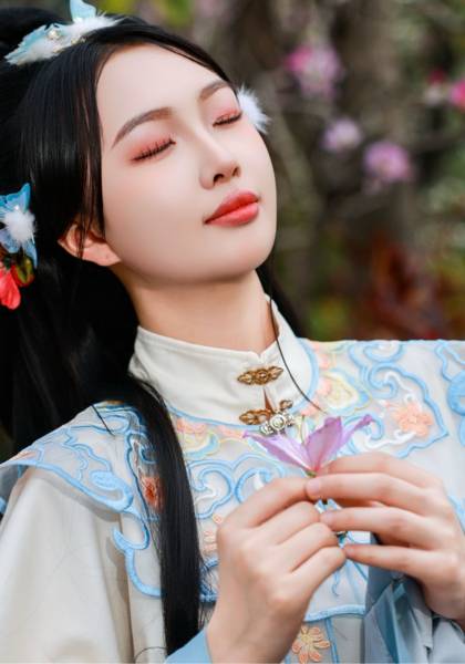 推荐艺人