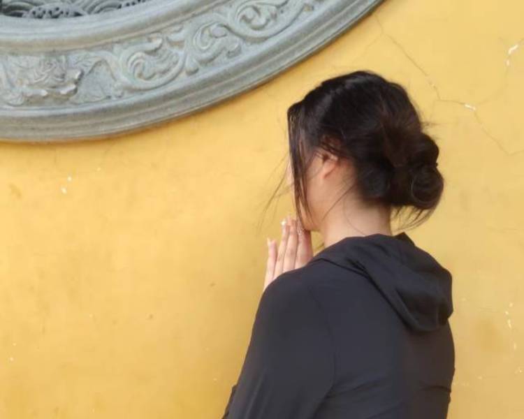 艺人背景图