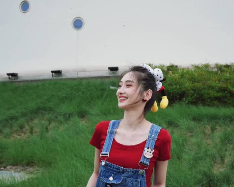 艺人背景图