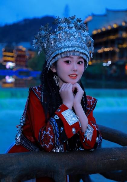 推荐艺人