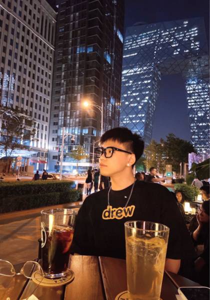 推荐艺人