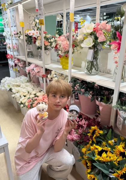 推荐艺人