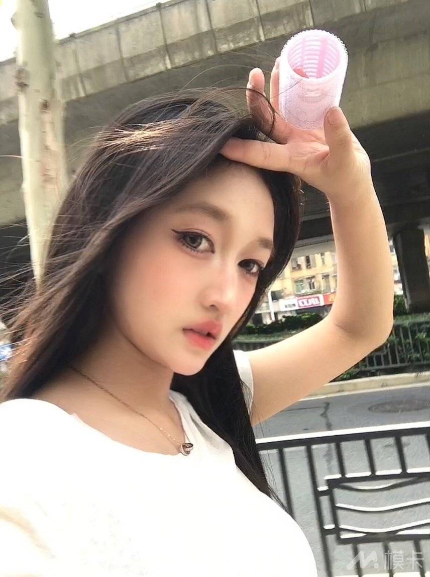 通告图片