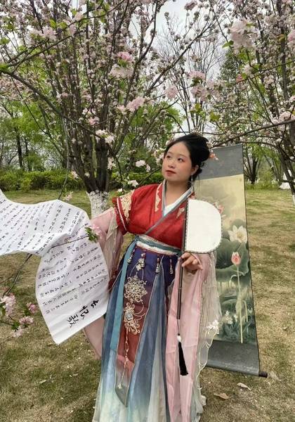 推荐艺人