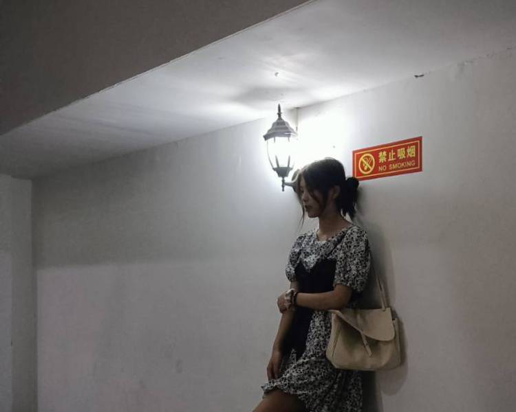 艺人背景图