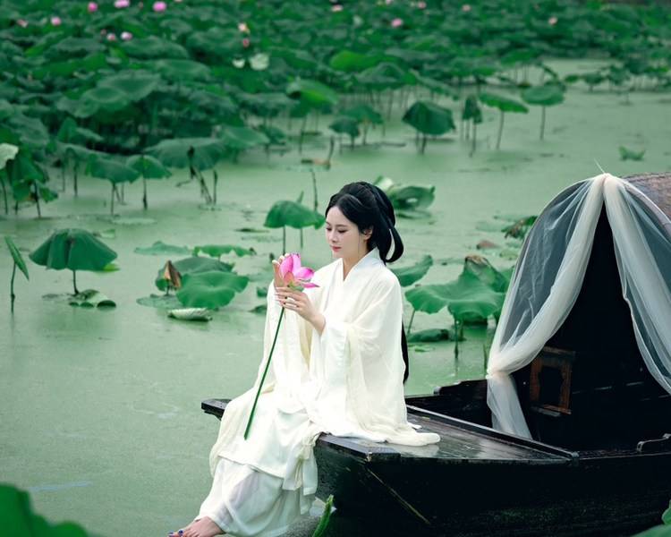 艺人背景图