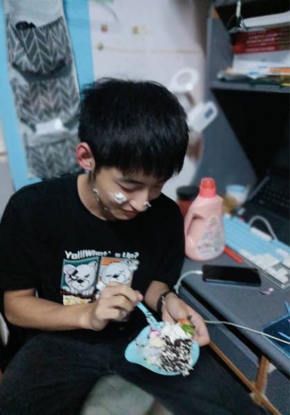 推荐艺人