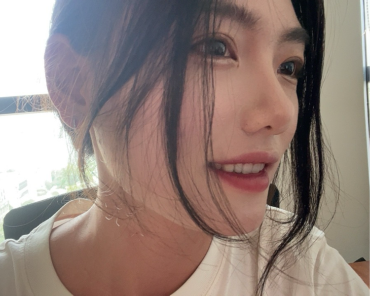 艺人背景图