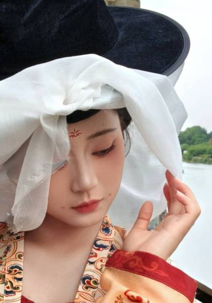 推荐艺人