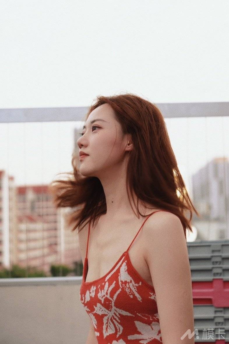 通告图片