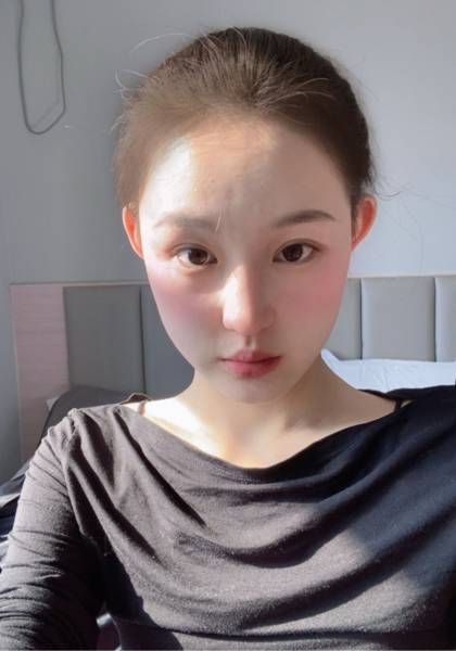 推荐艺人