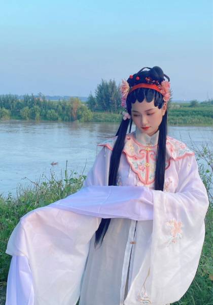 推荐艺人
