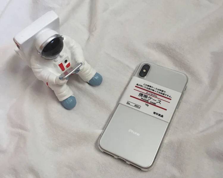 风格高冷微信扫码使用小程序做专业模卡 接靠谱通告推荐人才王晓焓北