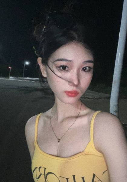 推荐艺人