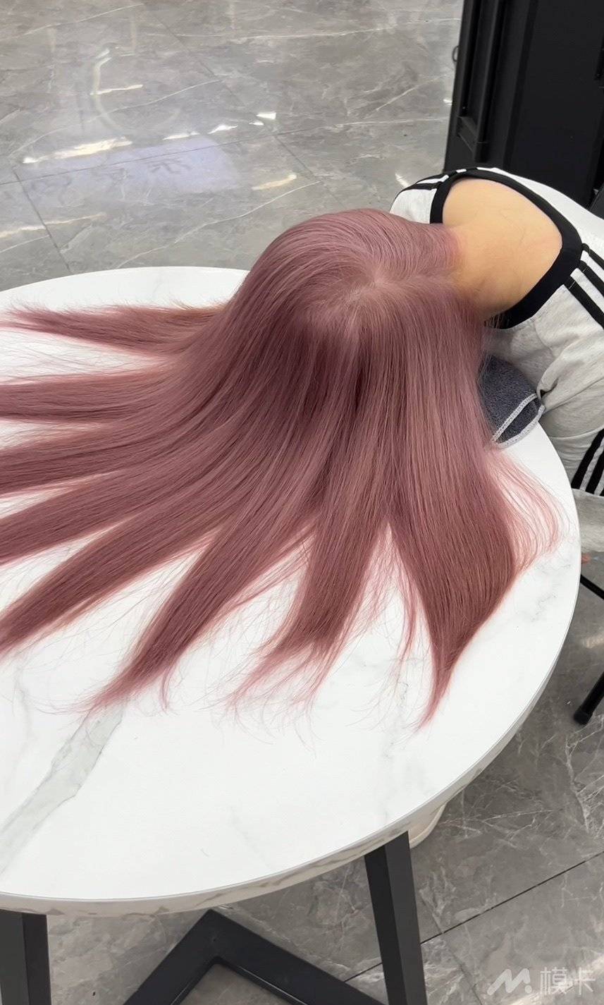 通告图片