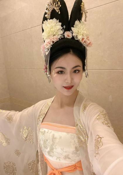 推荐艺人
