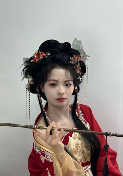 推荐艺人