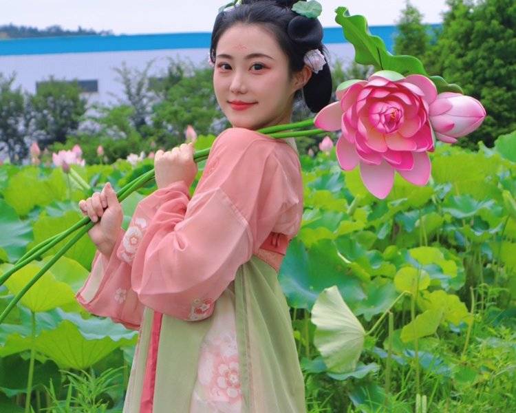 艺人背景图