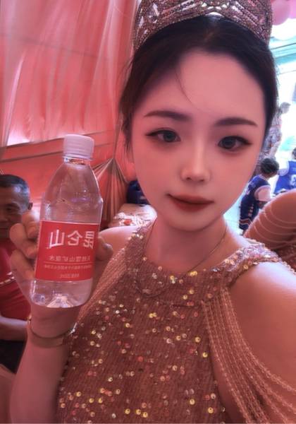 推荐艺人
