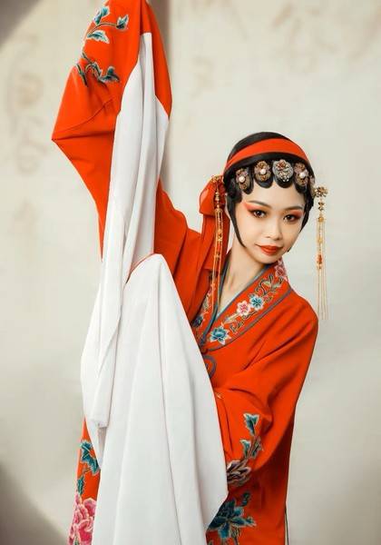 推荐艺人