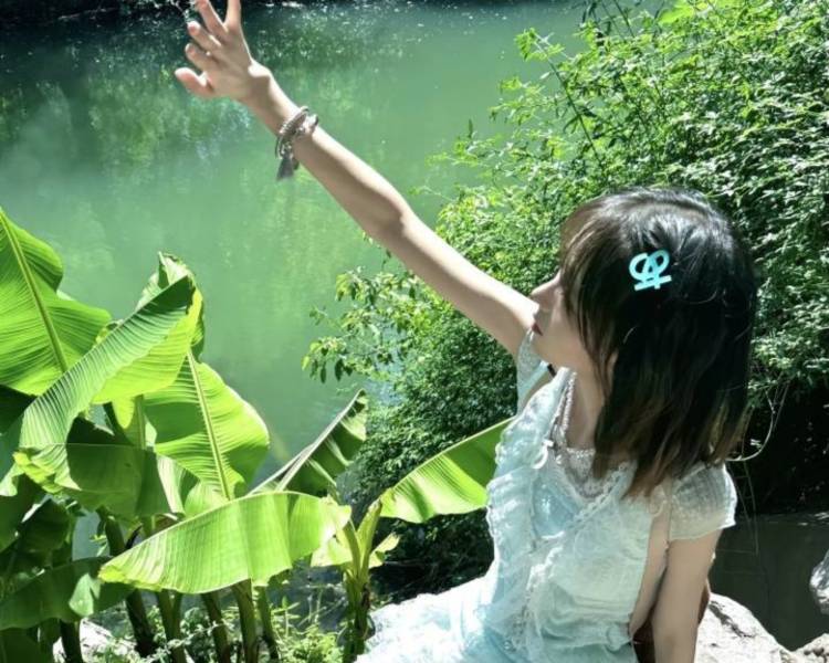 艺人背景图