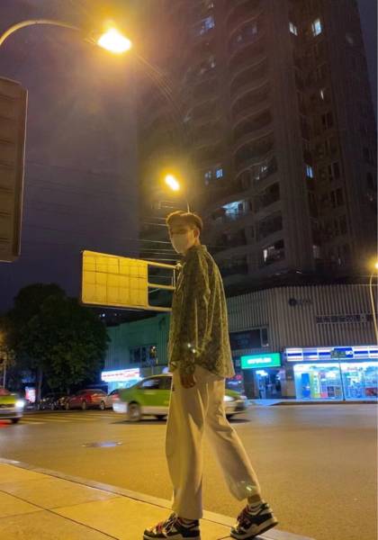 推荐艺人