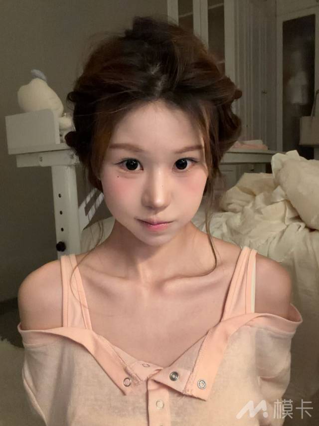 通告图片