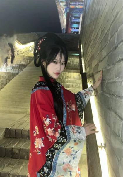 推荐艺人