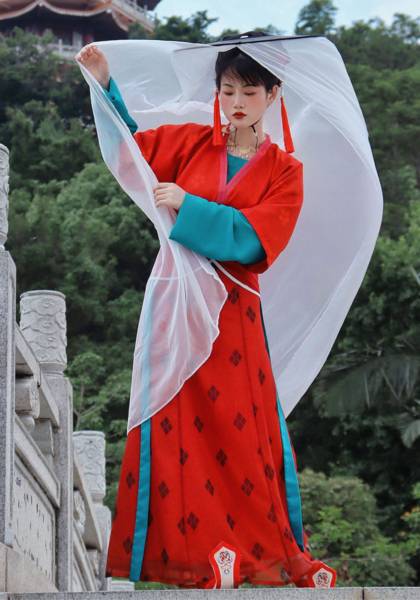 推荐艺人