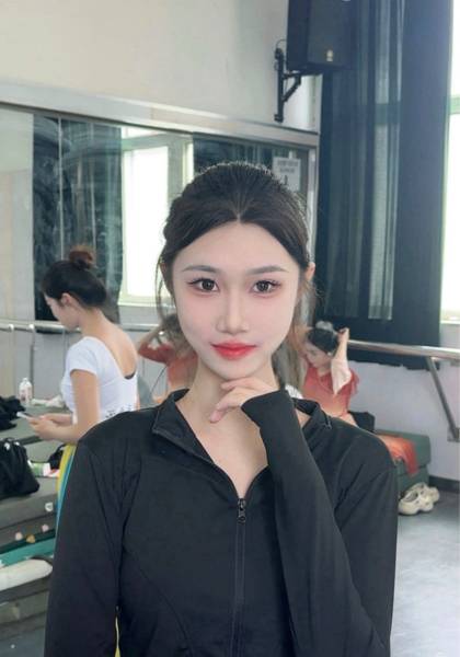 推荐艺人