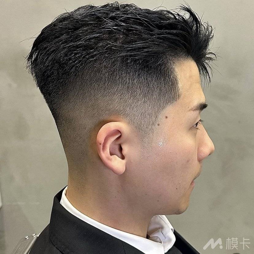 通告图片