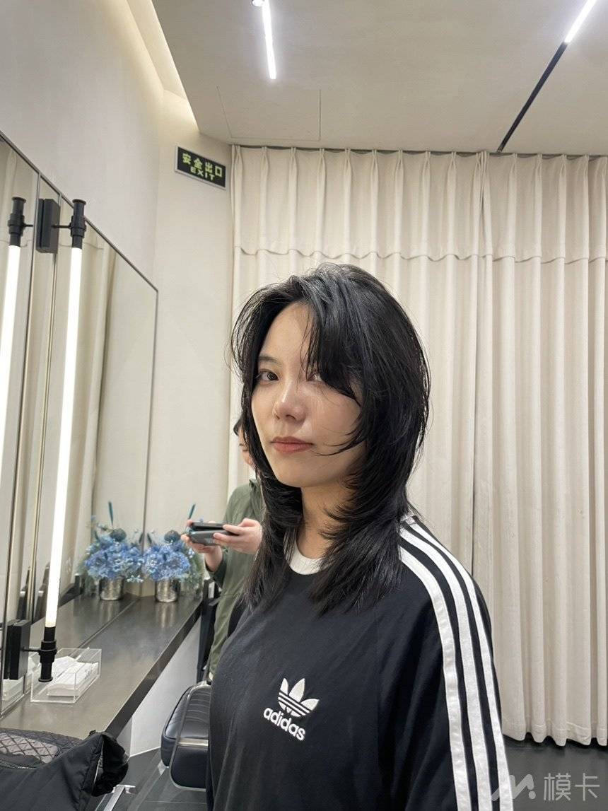 通告图片