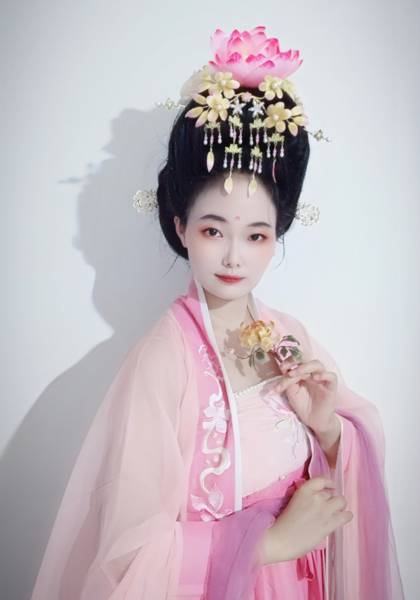 推荐艺人