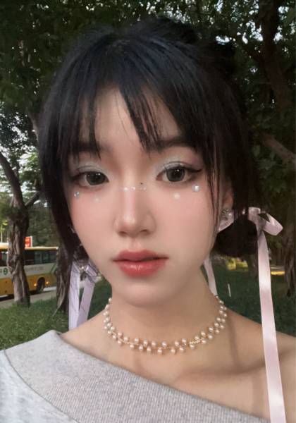 推荐艺人
