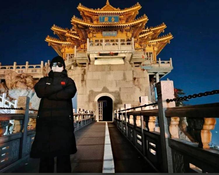 艺人背景图