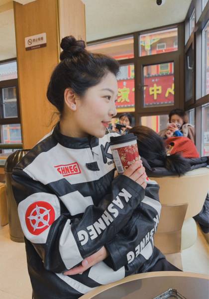 推荐艺人