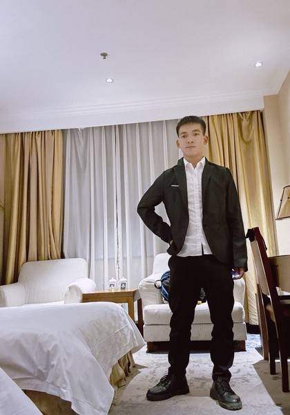 推荐艺人