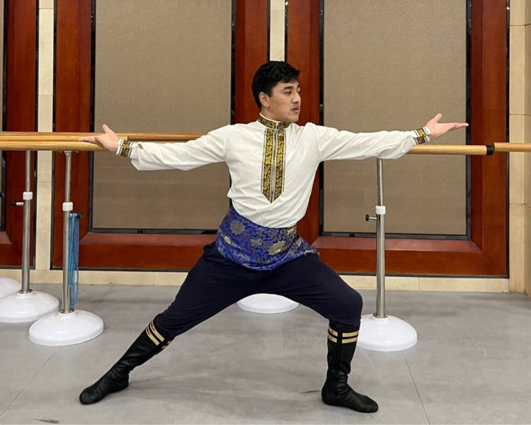 艺人背景图