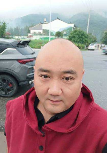 推荐艺人