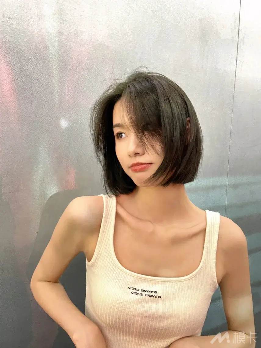 通告图片