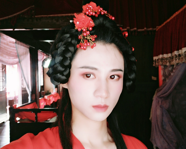 艺人背景图