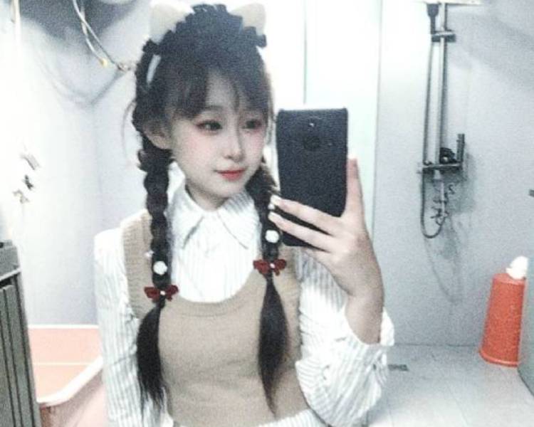艺人背景图