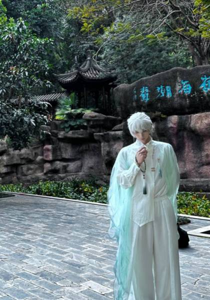 推荐艺人
