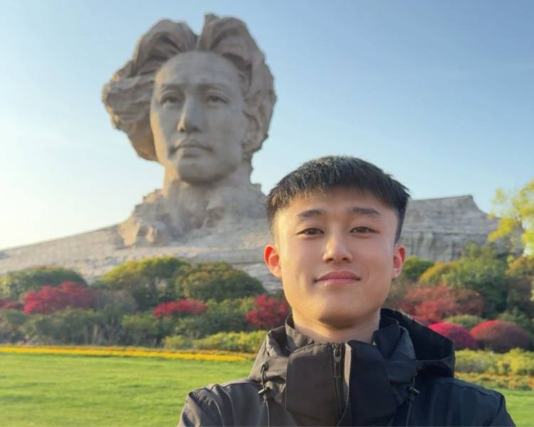 艺人背景图