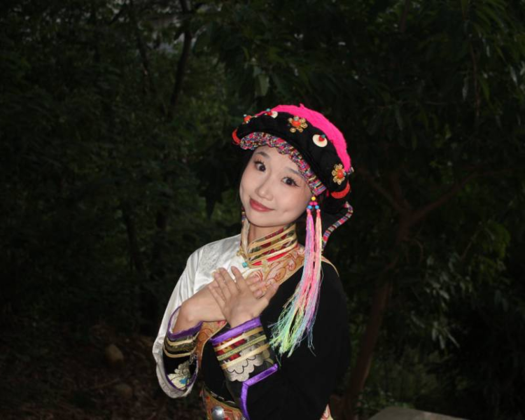 艺人背景图