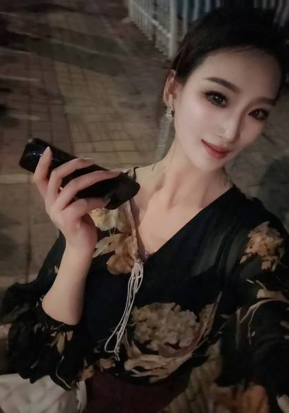 推荐艺人