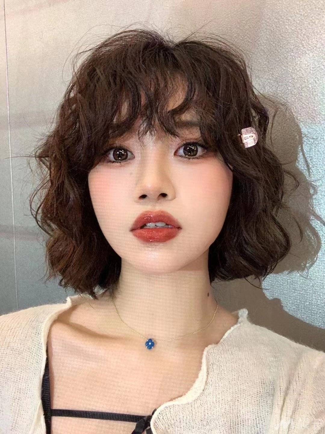 通告图片