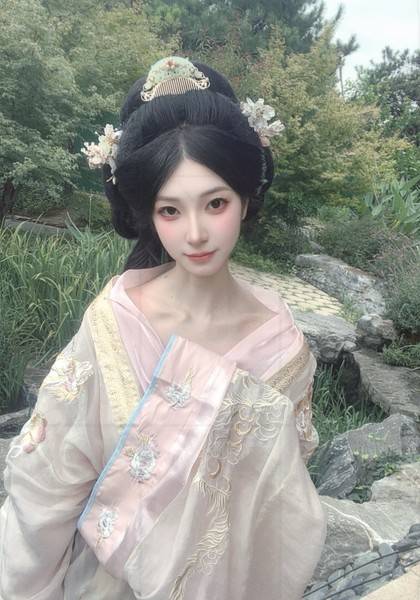 推荐艺人