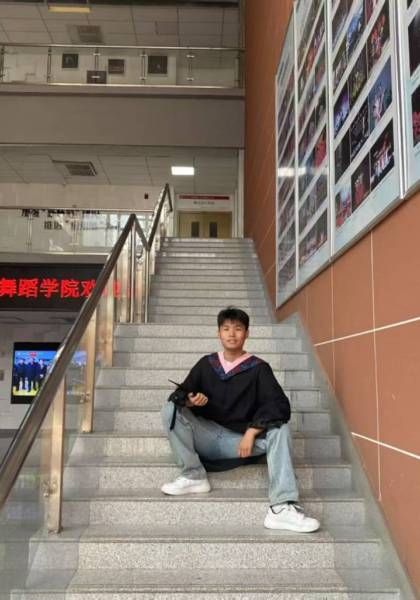 推荐艺人