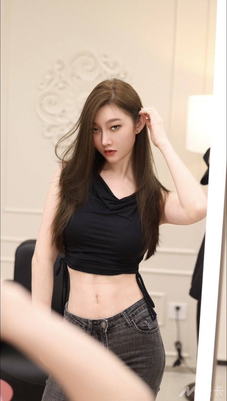 通告图片